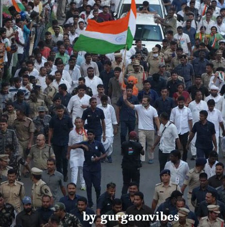 मनरेगा का नाम बदलने पर विरोध